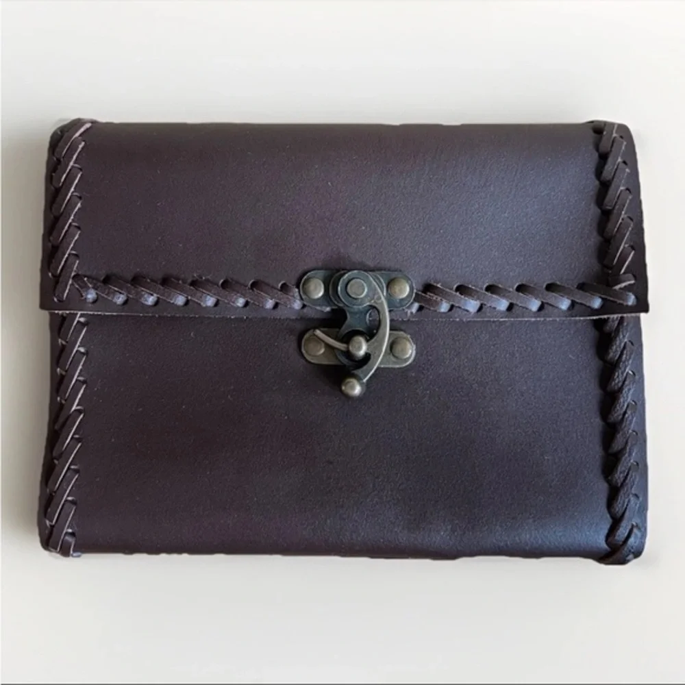 Handmade Brown Genuine Leather Journal Diary Pouch with Brass Clasp Closure - Picture 1 of 14